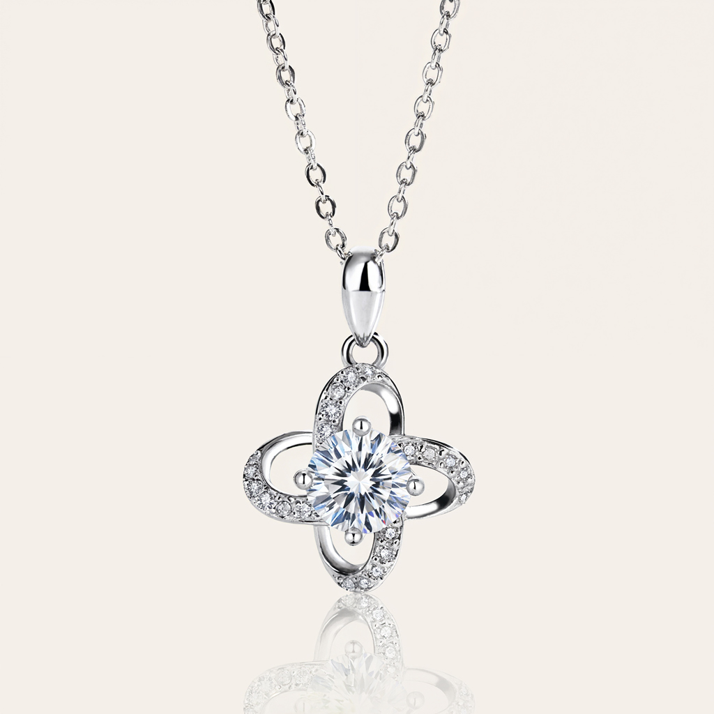 1CT/2CT Round Cut VVS Moissanite S925 Silver Clover Pendant Necklace