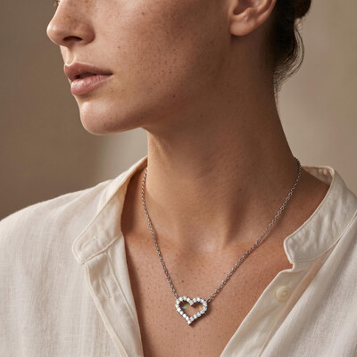 VVS Moissanite S925 Silver Hollow Heart Shape Pendant Necklace