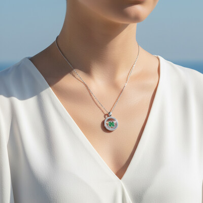 S925 Silver Round Shape Green Clover Dancing Diamonds Pendent Necklace