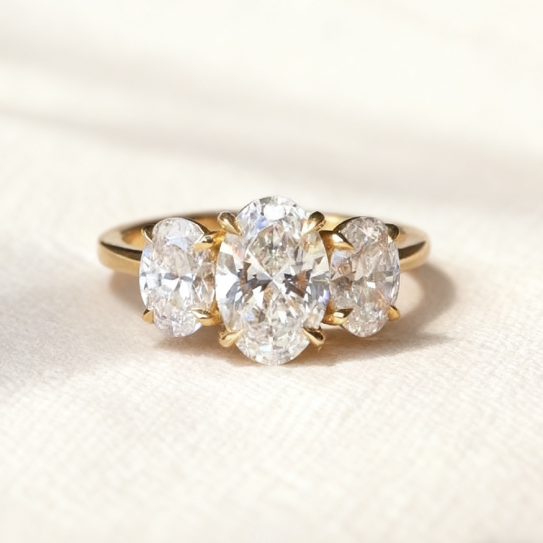 S925 Silver Oval Cut Three Stone Engagement Ring S925 Silver Oval Cut Three Stone Engagement Ring