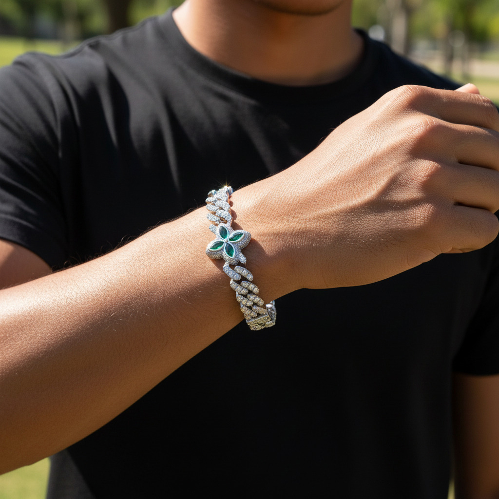 10mm Iced Out Four Leaf Clover Emerald Cuban Bracelet 10mm Iced Out Four Leaf Clover Emerald Cuban Bracelet