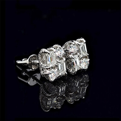 Baguette & Round Diamond Claw Stud Earrings