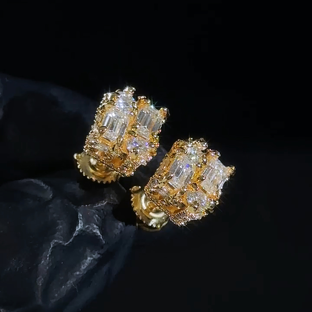 Baguette & Round Diamond Claw Stud Earrings Baguette & Round Diamond Claw Stud Earrings