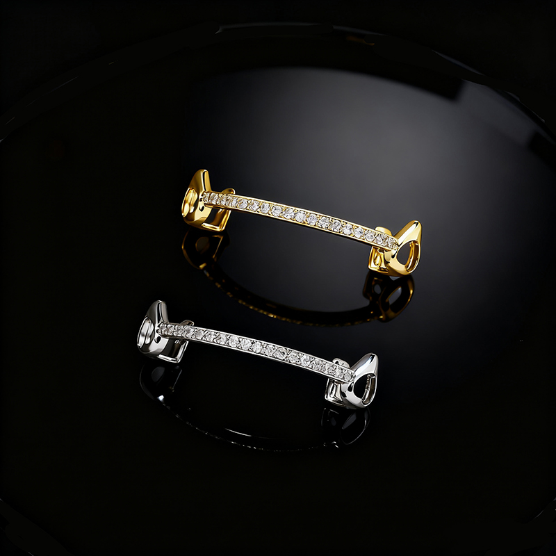 Iced Out One-Line Vampire Fang Grillz