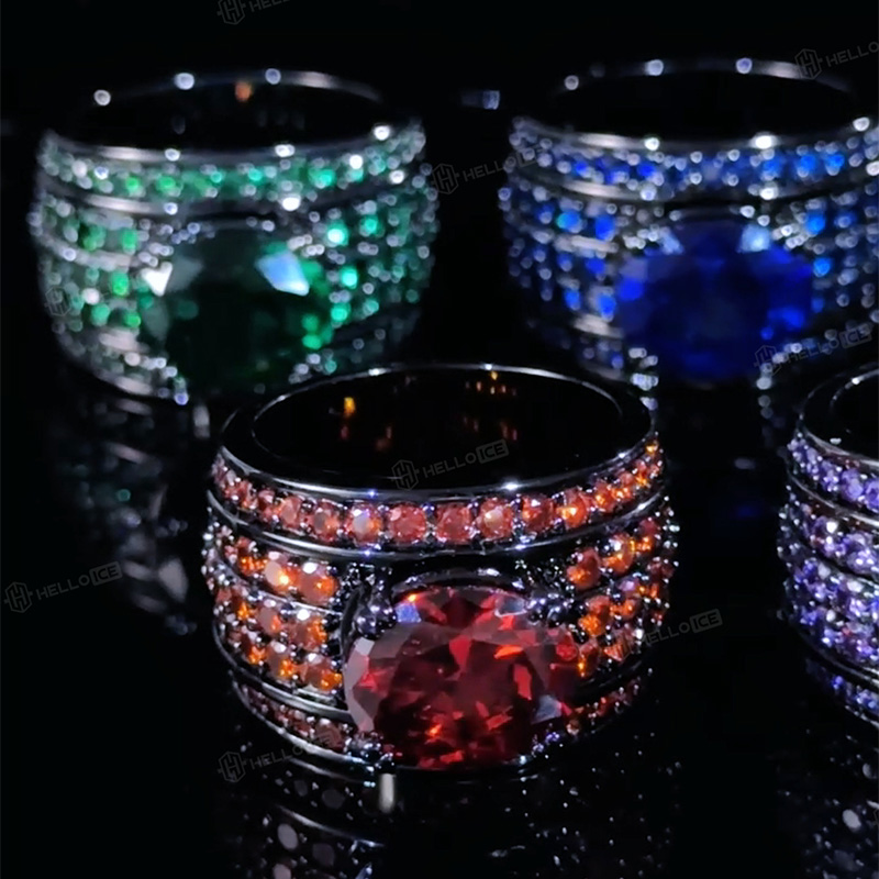 Iced Ring in Black Gold Plating Iced Ring in Black Gold Plating