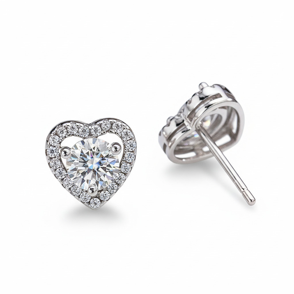 0.5CT Heart Cut VVS Moissanite S925 Silver Halo Stud Earrings