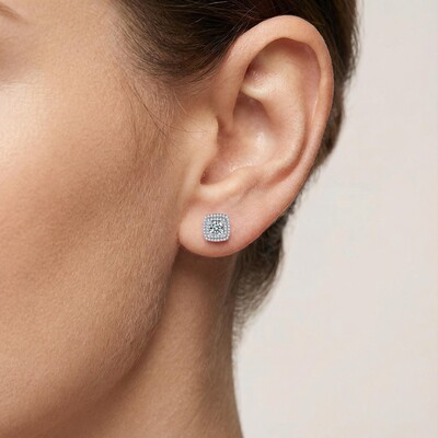 0.5CT Round Cut VVS Moissanite S925 Silver Halo Stud Earrings