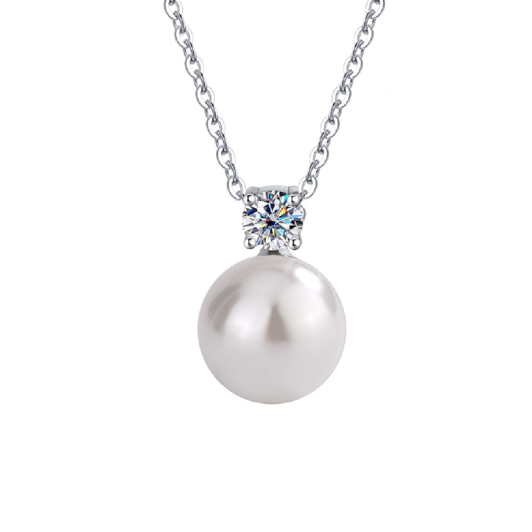 Freshwater Pearl with Round Cut VVS Moissanite S925 Silver Necklace