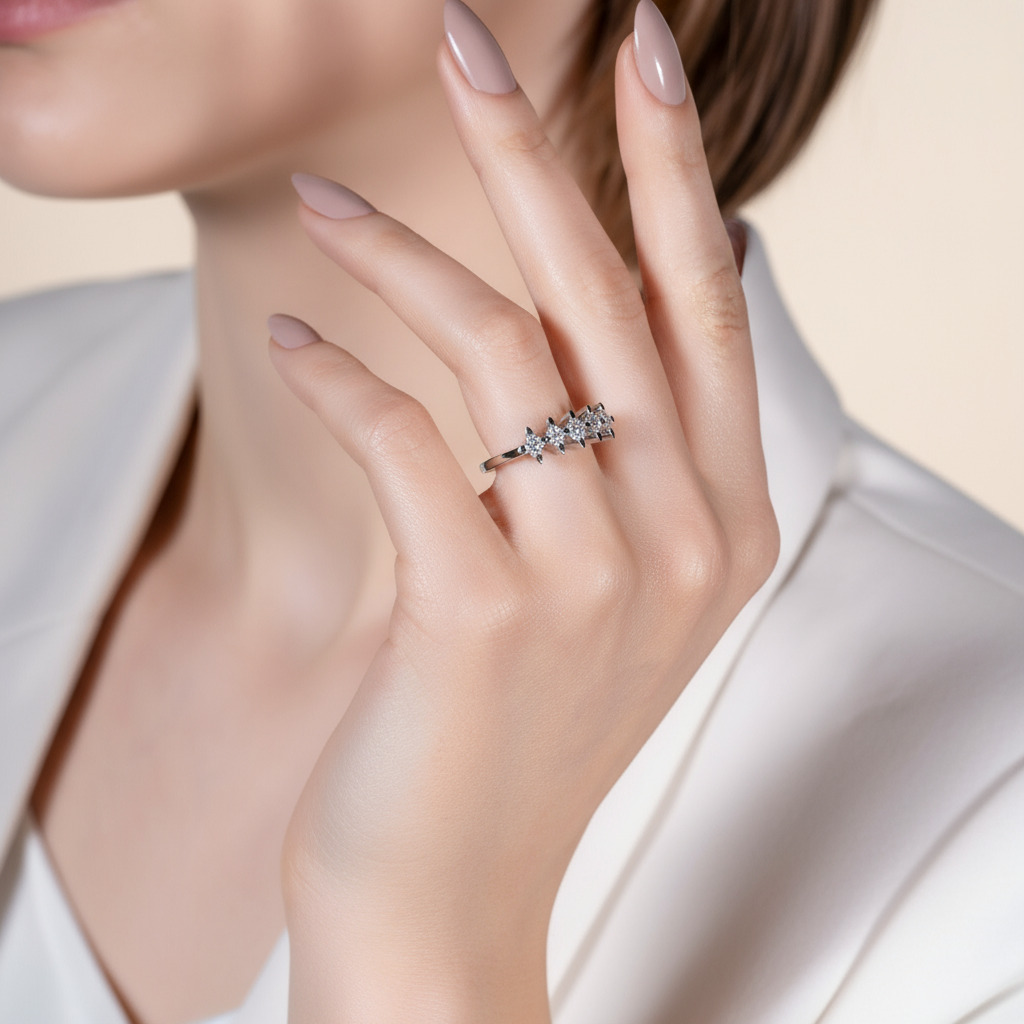 Five Round Cut VVS Moissanite Engagement Ring Five Round Cut VVS Moissanite Engagement Ring