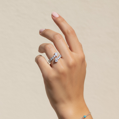 Pear Cut VVS Moissanite Bypass Wedding Ring