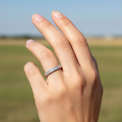 1.47CT Princess Cut VVS Moissanite Milgrain Accent Wedding Band