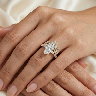Marquise Cut VVS Moissanite Engagement Ring Set
