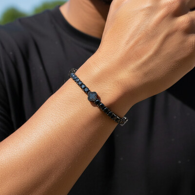 4mm Iced Out Four Leaf Clover Tennis Bracelet in Black Gold