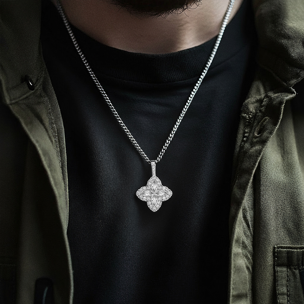 Iced Out Four Leaf Clover Pendent Necklace