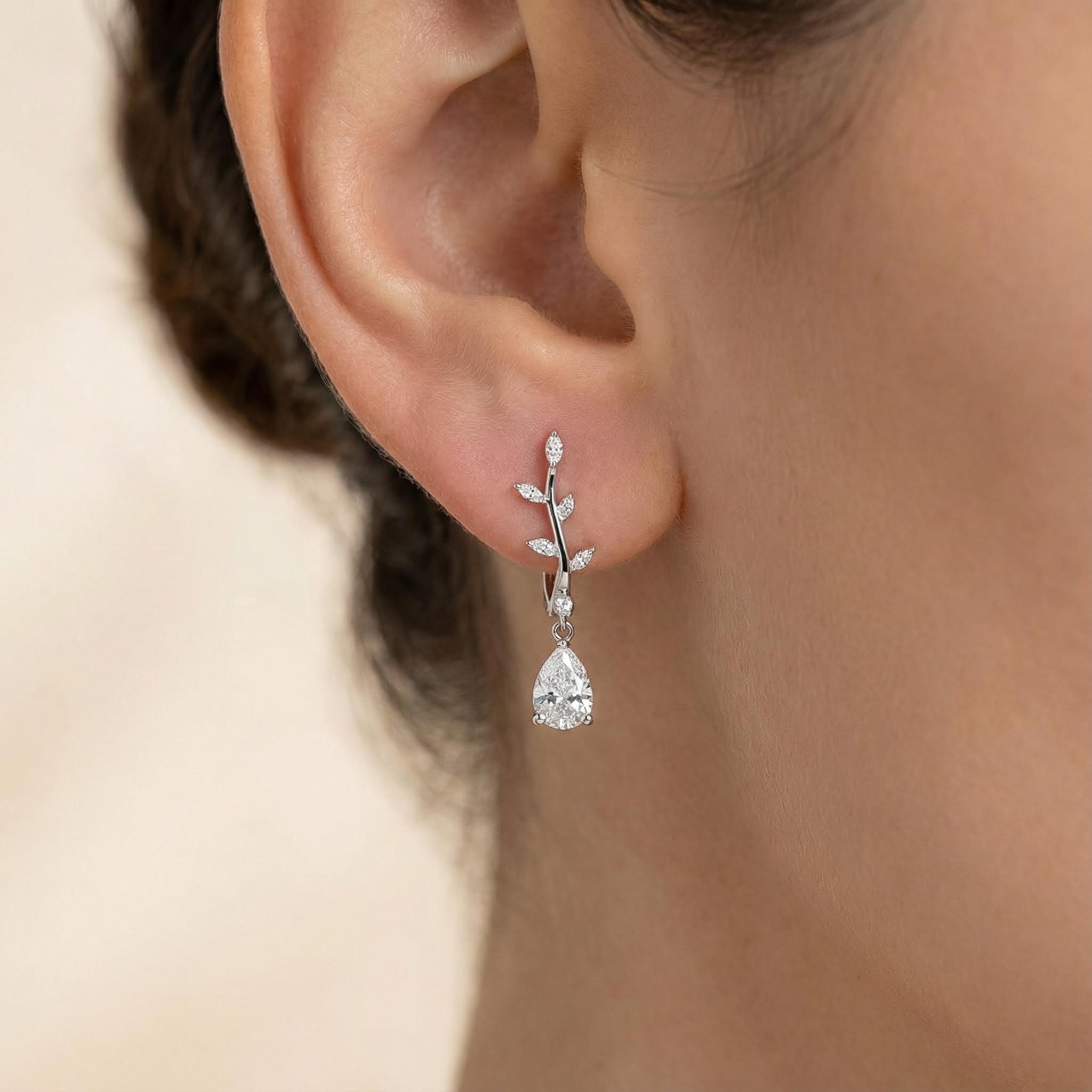Pear Cut VVS Moissanite Leafy Stud Earrings