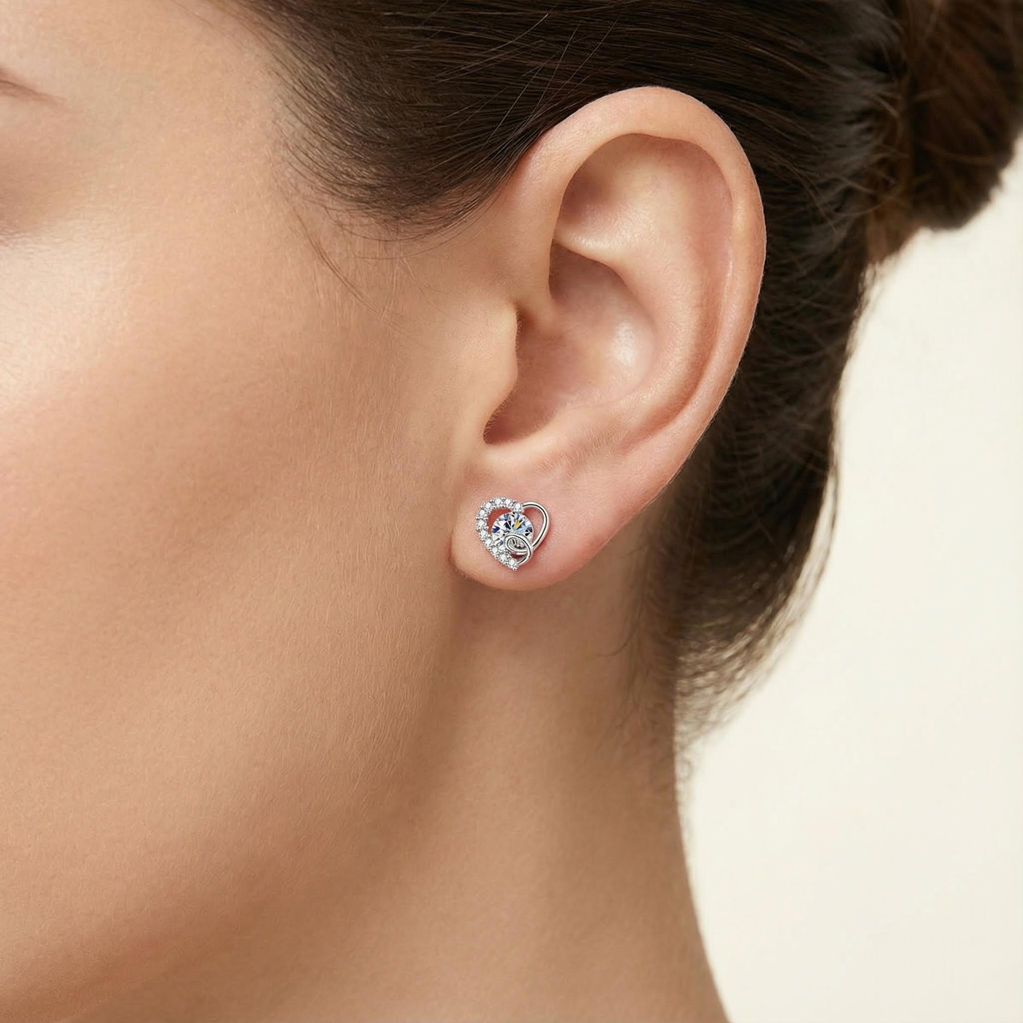 Heart Shape VVS Moissanite S925 Silver Stud Earrings