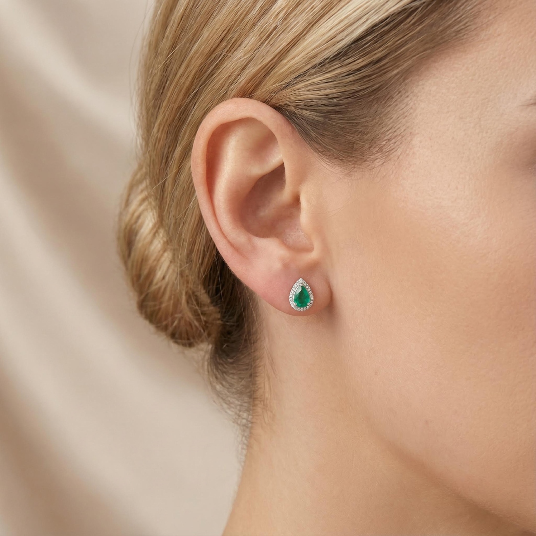 S925 Silver 1.5CT Pear Cut Emerald Diamond Stud Earrings