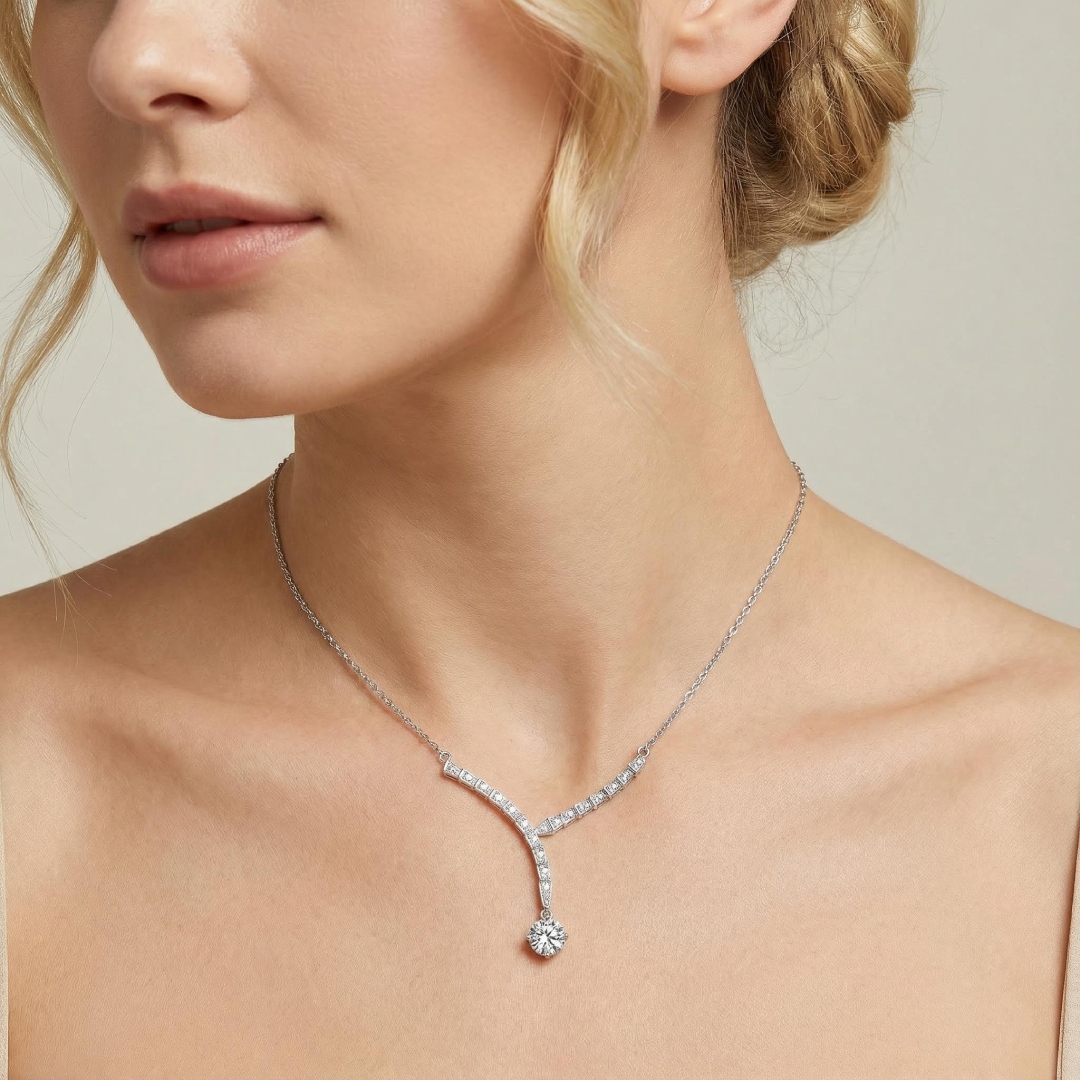 1CT Round Cut VVS Moissanite S925 Silver Viper Necklace