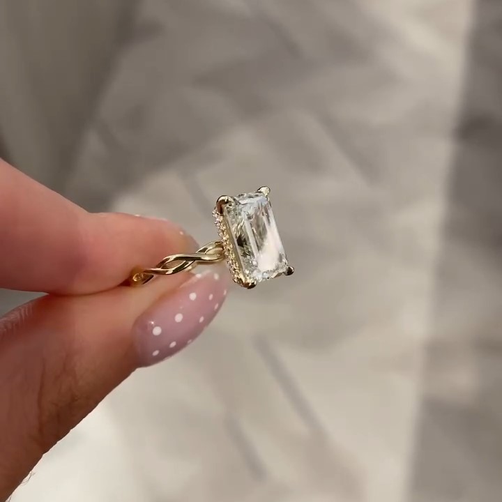 Emerald Cut VVS Moissanite Twisted Engagement Ring