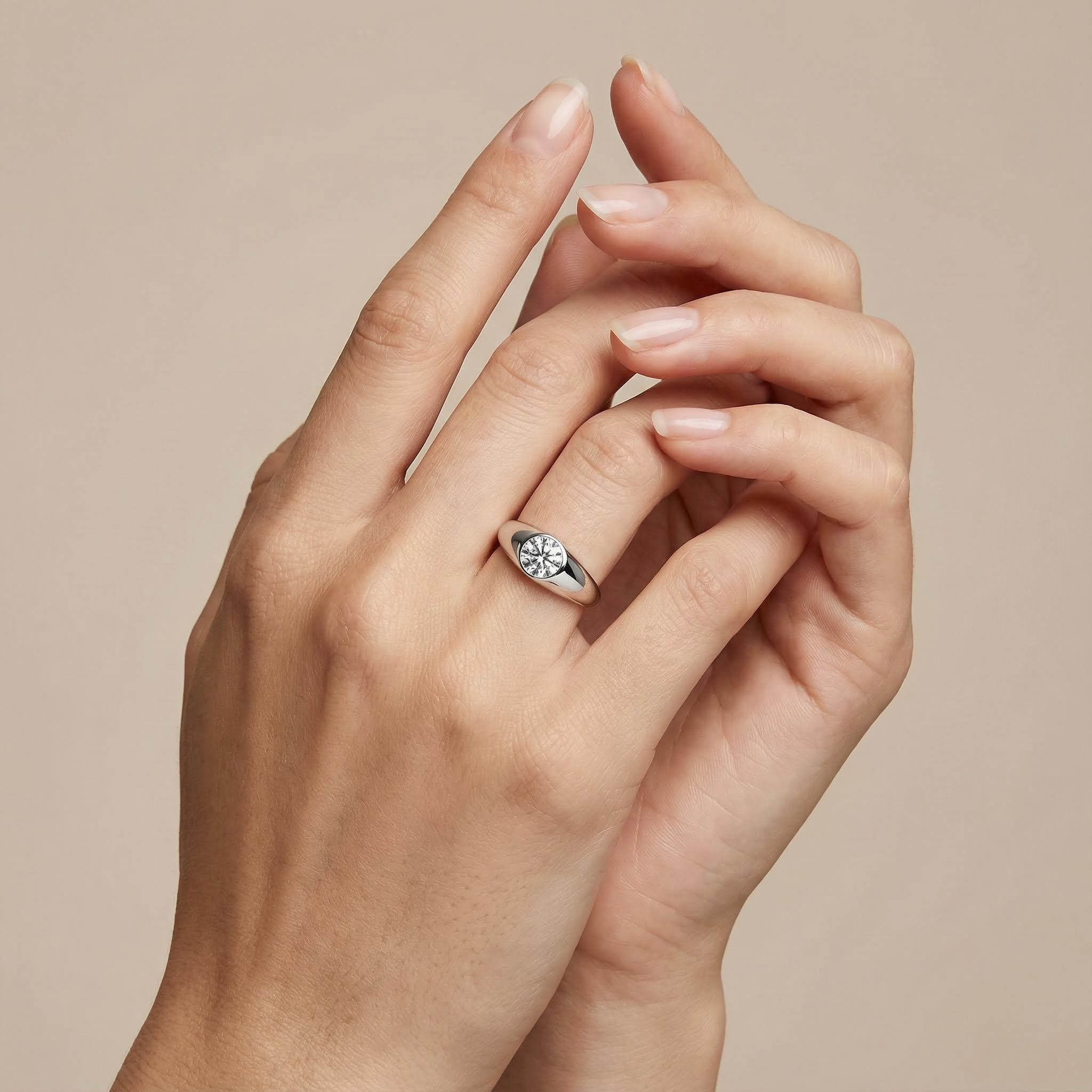 S925 Silver Round Diamond Bezel Set Ring