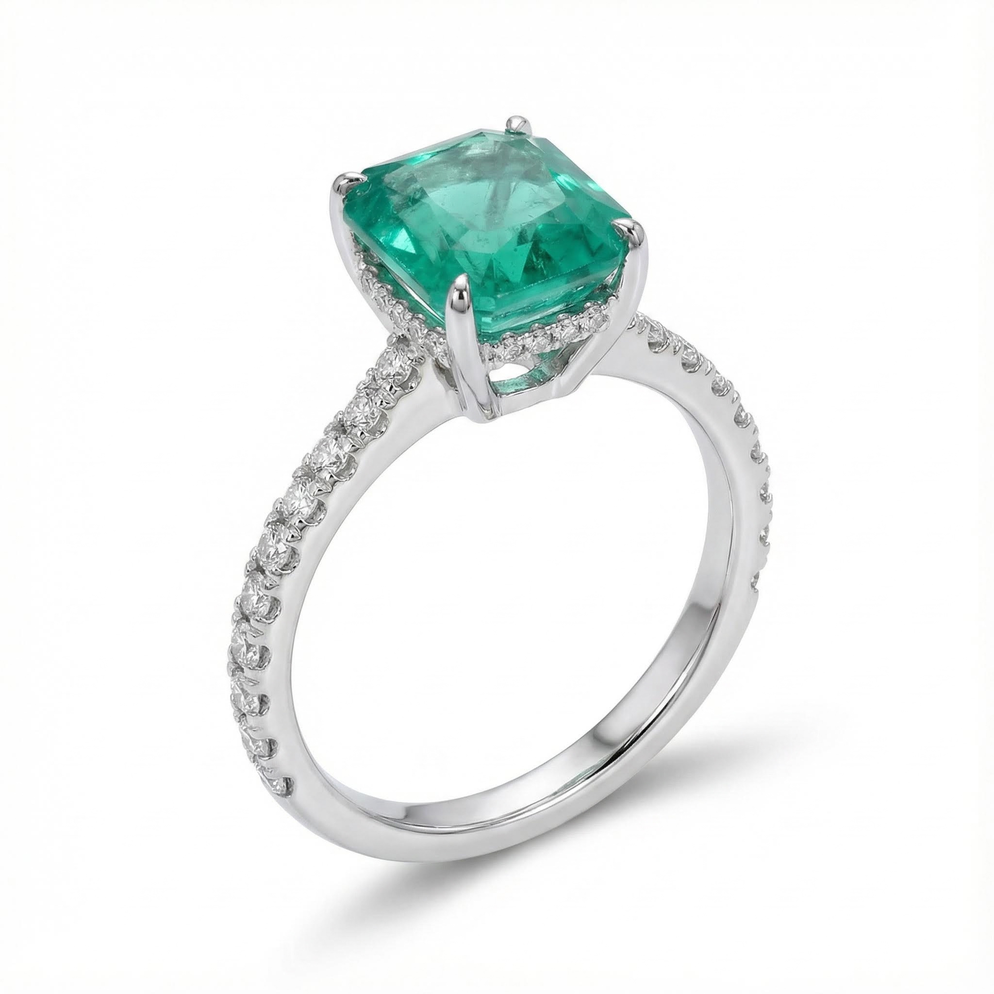 S925 Silver 4CT Emerald & Side Diamonds Engagement Ring