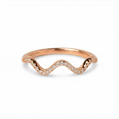 Round Cut VVS Moissanite Wavy Wedding Band Round Cut VVS Moissanite Wavy Wedding Band