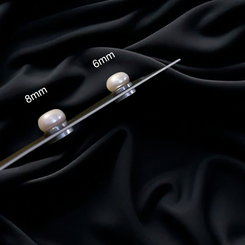6mm/8mm Magnetic Pearl Stud Earrings