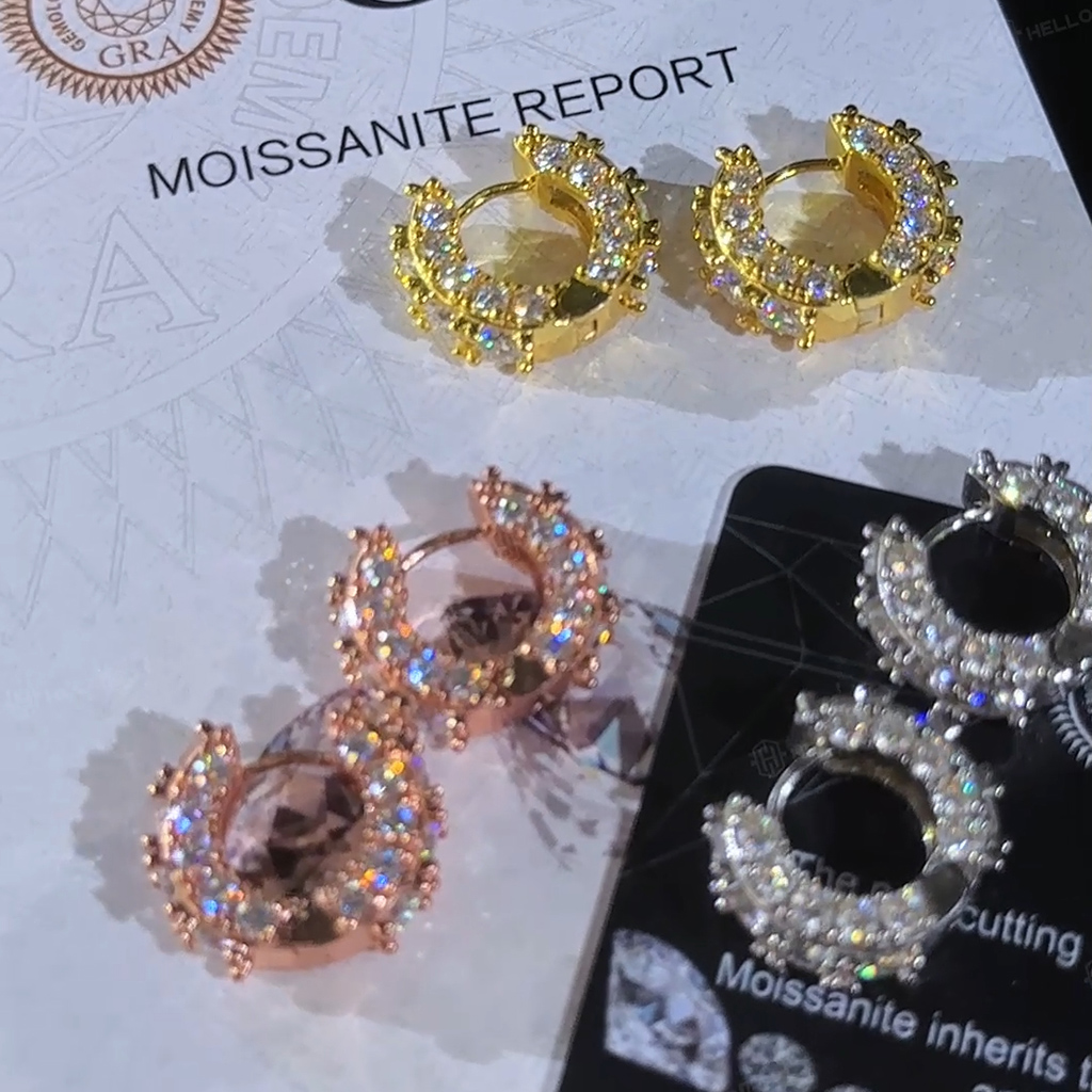 925S & VVS Moissanite Hoop Earrings In White Gold 925S & VVS Moissanite Hoop Earrings In White Gold