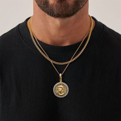 925S & VVS Moissanite Diamond Round Jesus Pendant