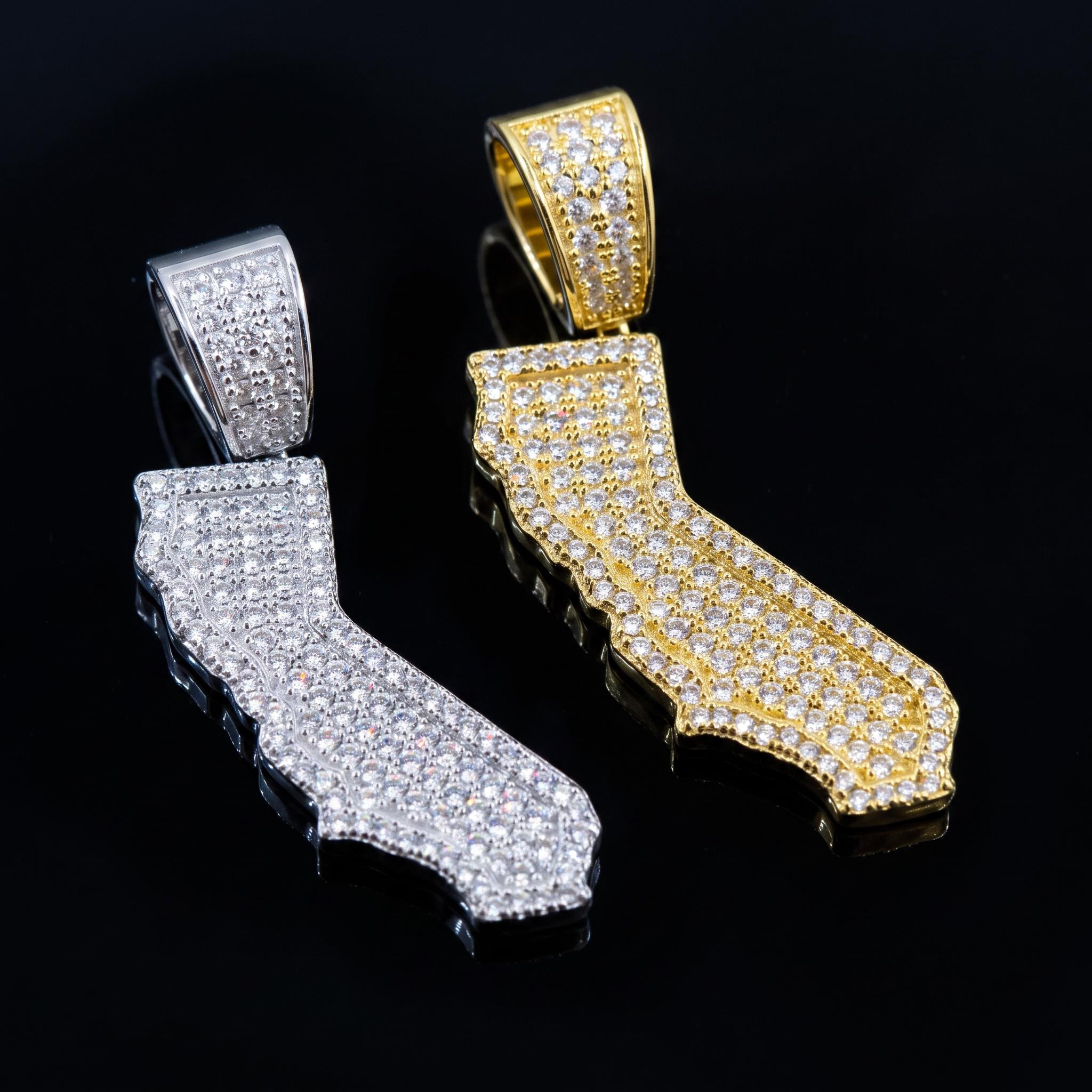 Iced U.S. State Shape Pendant Iced U.S. State Shape Pendant