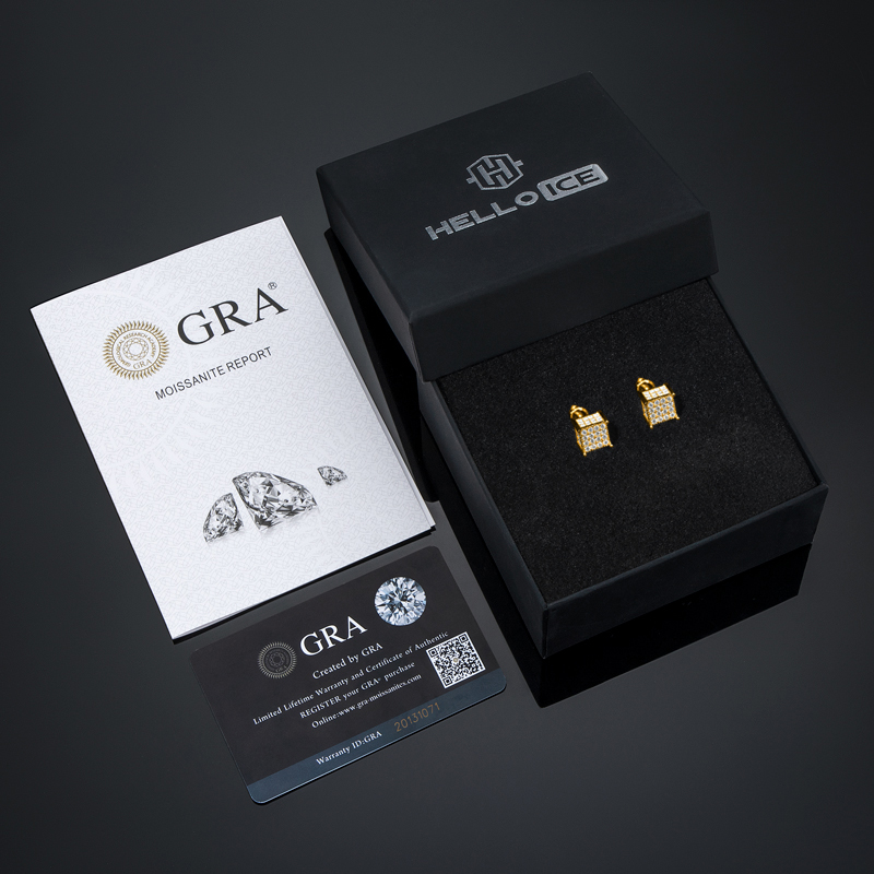 925S & VVS Moissanite Square Cube Stud Earrings 925S & VVS Moissanite Square Cube Stud Earrings