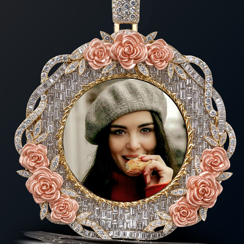 925S & VVS Moissanite Baguette Rose 2.5" Photo Pendant