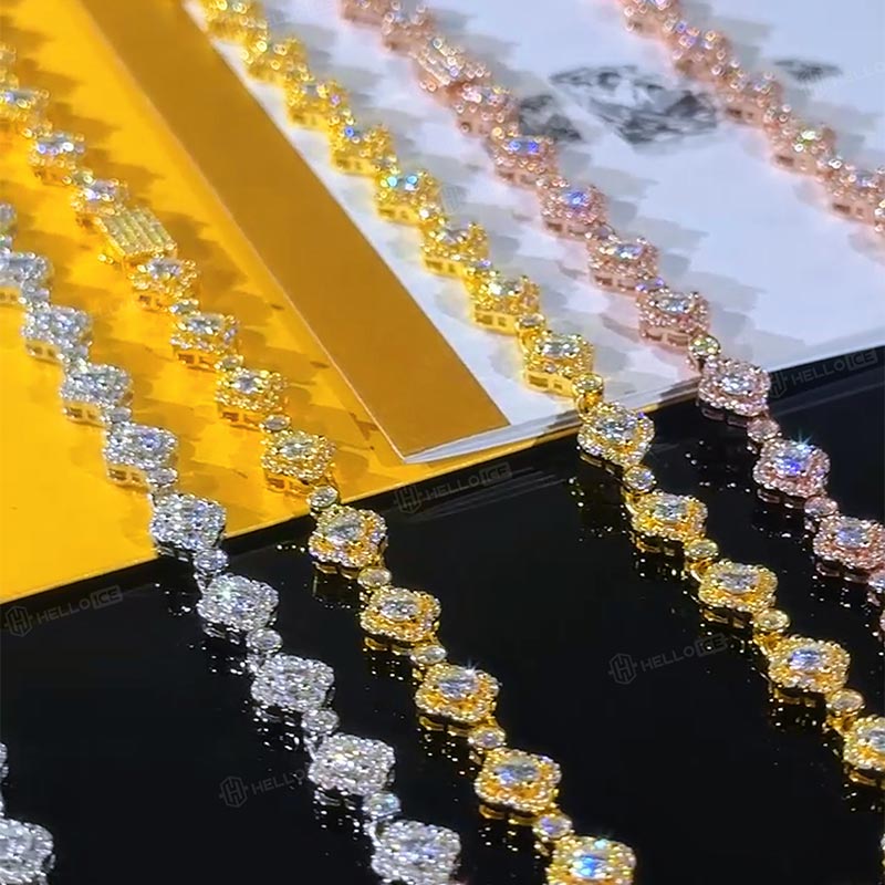 8mm 925S & VVS Moissanite Four Leaf Clover Chain 8mm 925S & VVS Moissanite Four Leaf Clover Chain