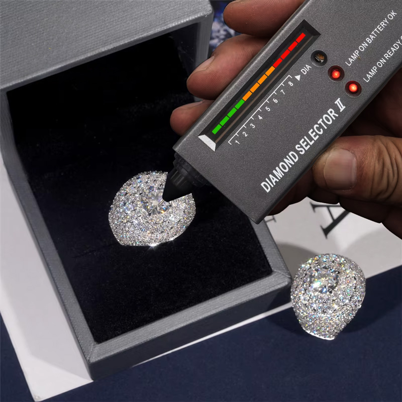 925S & VVS Moissanite Round Cut Hip Hop Ring
