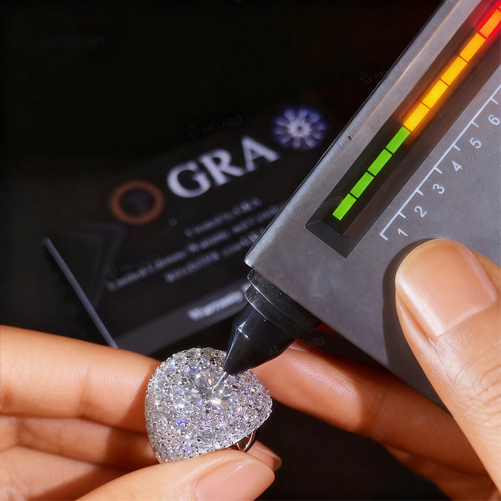 925S & VVS Moissanite Round Cut Hip Hop Ring 925S & VVS Moissanite Round Cut Hip Hop Ring