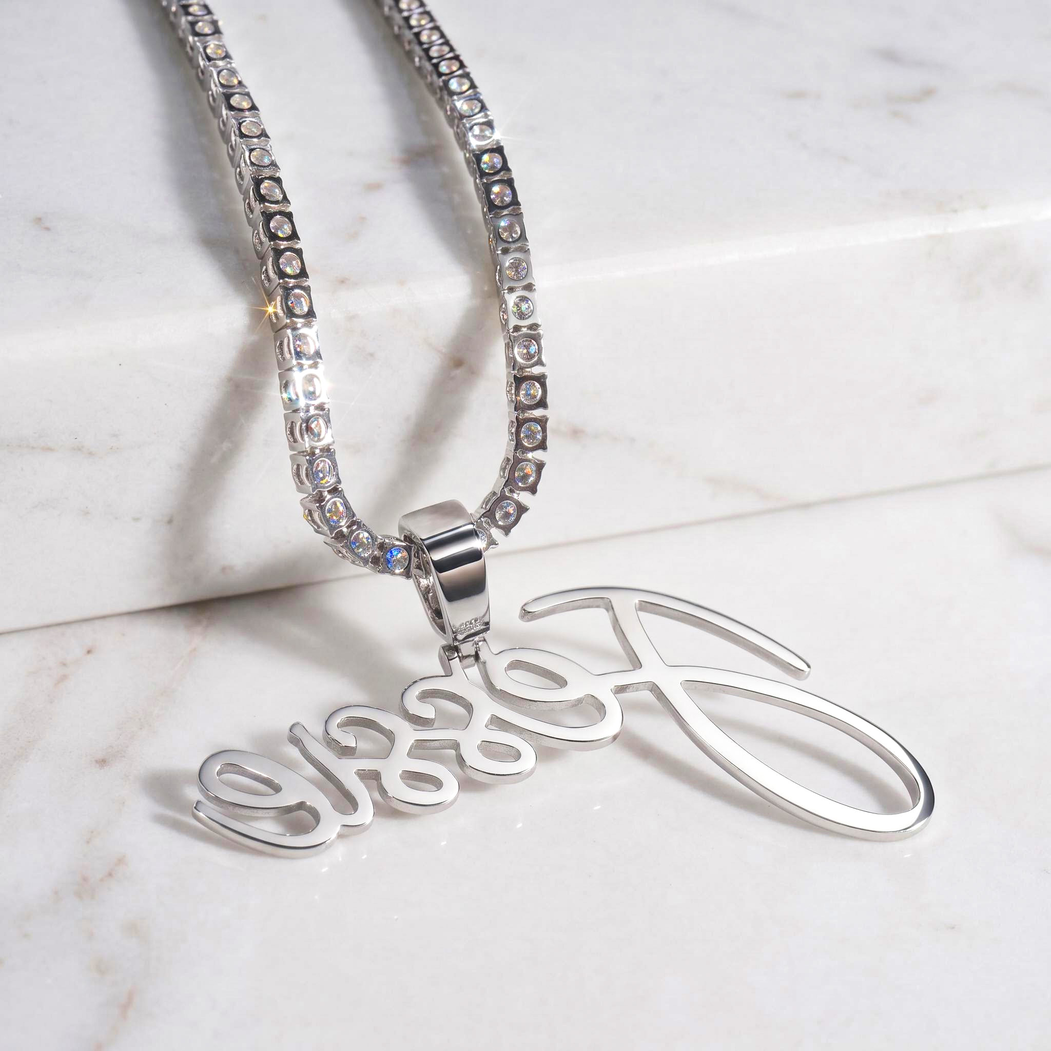 925S & VVS Moissanite Custom Personalized Name Letter Pendant
