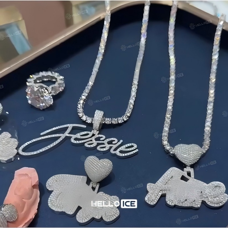 925 Silver & VVS1 Moissanite Custom Personalized Name Letter Pendant 925 Silver & VVS1 Moissanite Custom Personalized Name Letter Pendant