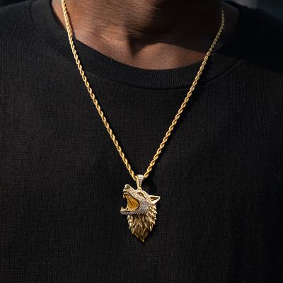 Iced Roaring Wolf Head Pendant