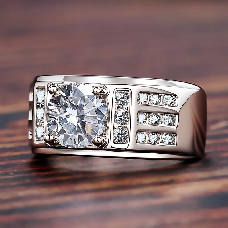 Round Cut White Diamond Men's Engagement Ring