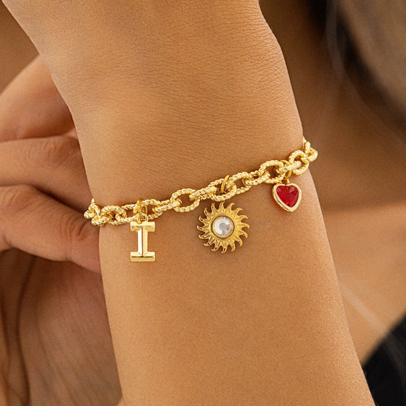 Custom Letters & Heart-shaped Gemstone Paperclip Twist Bracelet with Sun Custom Letters & Heart-shaped Gemstone Paperclip Twist Bracelet with Sun