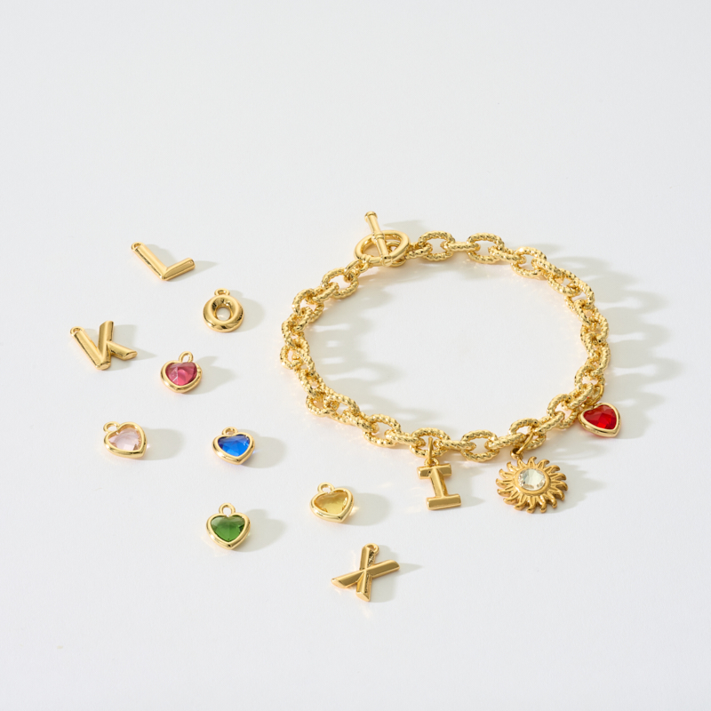 Custom Letters & Heart-shaped Gemstone Paperclip Twist Bracelet with Sun Custom Letters & Heart-shaped Gemstone Paperclip Twist Bracelet with Sun
