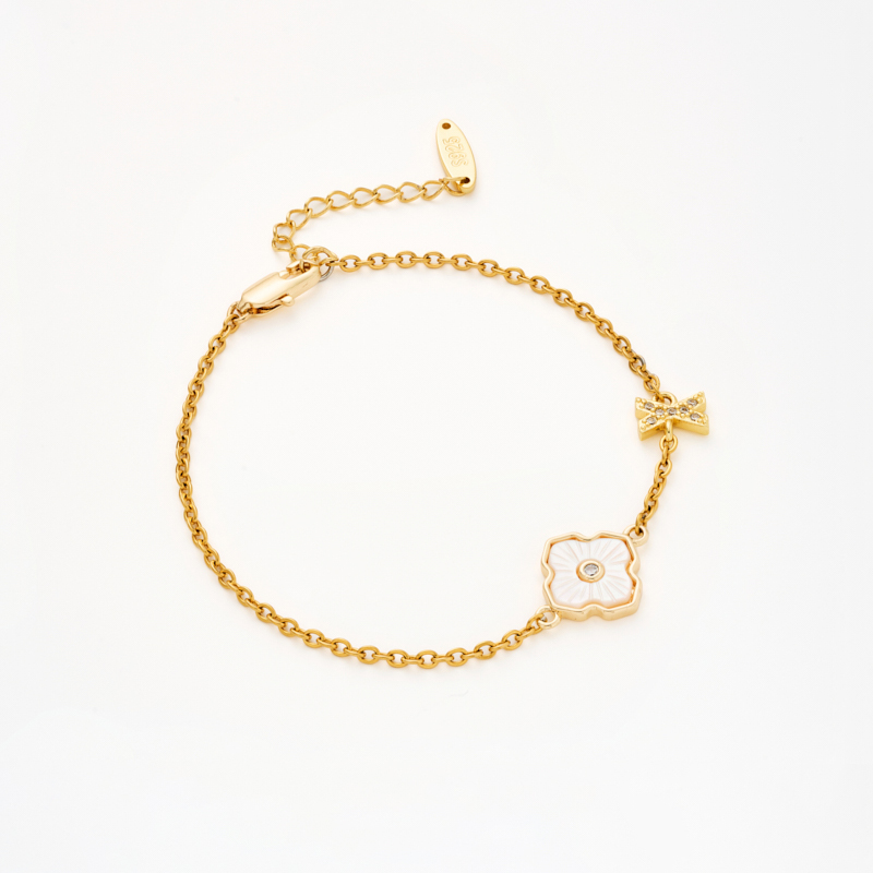 Letter & Clover Mother of Pearl Chain Bracelet