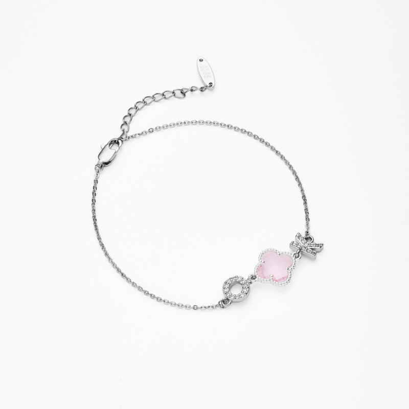 Letter & Four-Leaf Clover Chain Bracelet Letter & Four-Leaf Clover Chain Bracelet