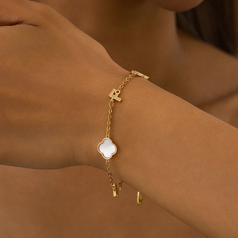 Letter & Multiple Shell Clover Chain Bracelet