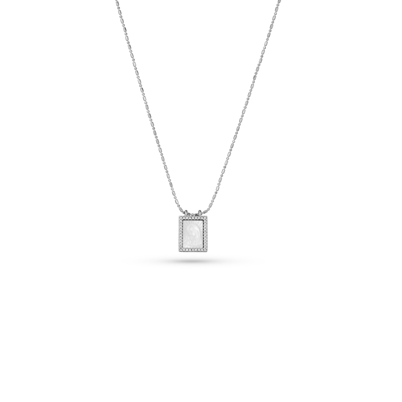 Elegant Silver Rectangular Pendant Necklace with Adjustable Chain