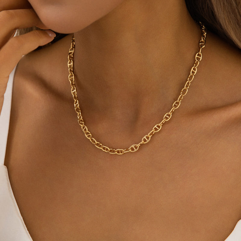 Delicate Pig Nose Link Necklace