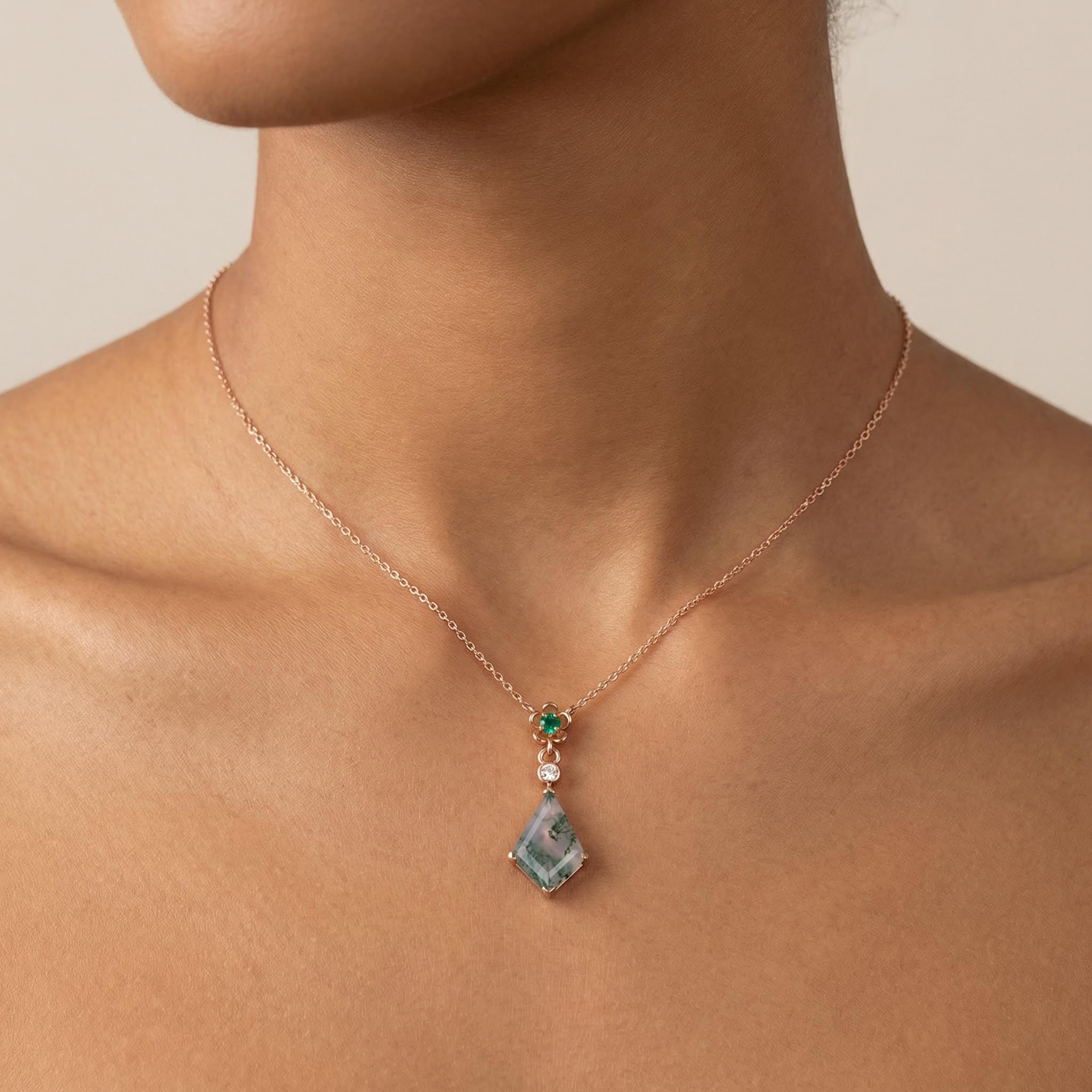 1.3CT Kite Cut Moss Agate With Emerald Flower Accent S925 Silver Pendant Necklace