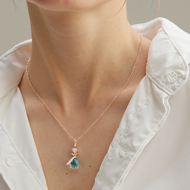 1.3CT Pear Cut Moss Agate & Round Cut Moissanite S925 Silver Floral Inspired Pendant Necklace