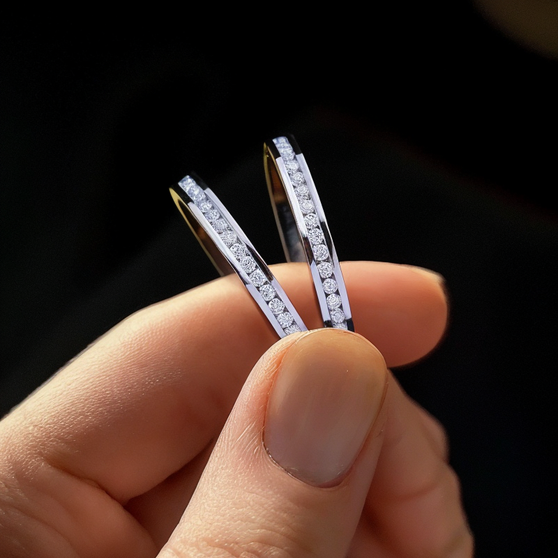 1.35CT Round Cut 925S & VVS Moissanite Woman's Wedding Band