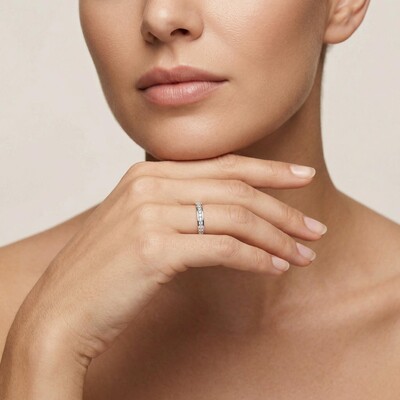 1.35CT Round Cut 925S & VVS Moissanite Woman's Wedding Band